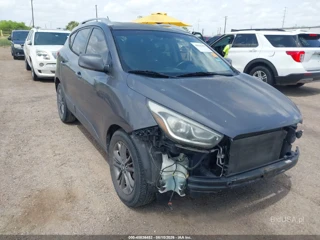HYUNDAI HYUNDAI TUCSON SE