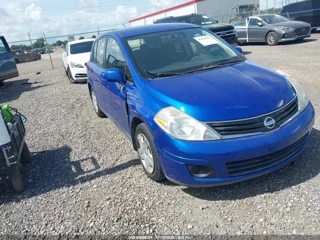 NISSAN NISSAN VERSA 1.8S