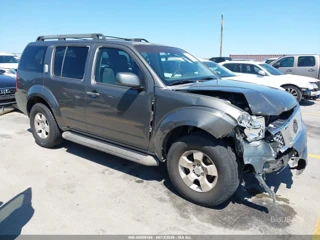 NISSAN NISSAN PATHFINDER SE