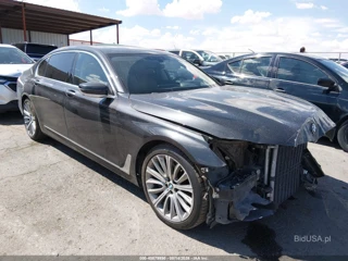 BMW 750I