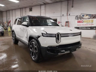 RIVIAN RIVIAN R1S