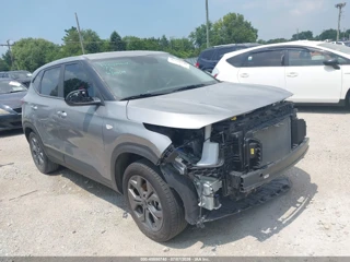 KIA KIA SELTOS LX
