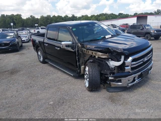 FORD FORD F-150 LARIAT