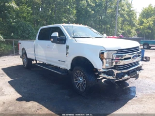 FORD FORD F-250 LARIAT
