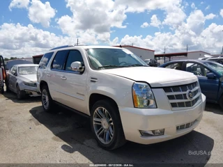 CADILLAC CADILLAC ESCALADE PREMIUM