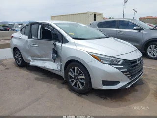 NISSAN NISSAN VERSA 1.6 SV