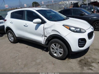 KIA KIA SPORTAGE LX
