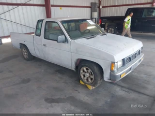 NISSAN NISSAN TRUCK KING CAB SE/KING CAB XE