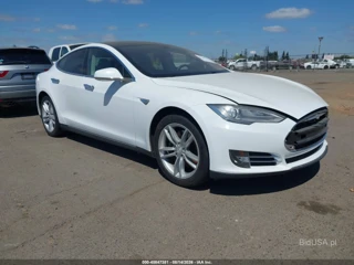 TESLA TESLA MODEL S