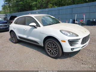 PORSCHE PORSCHE MACAN SPORT EDITION