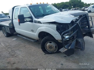 FORD FORD F-350 CHASSIS XL