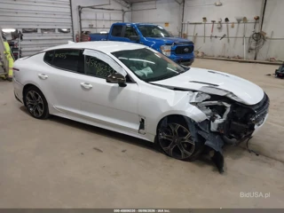 KIA KIA STINGER GT-LINE