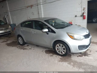 KIA KIA RIO LX