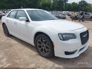 CHRYSLER CHRYSLER 300