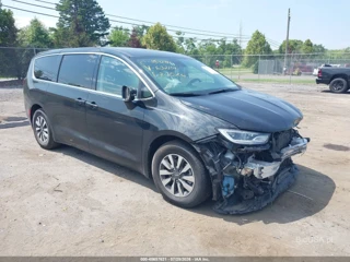 CHRYSLER CHRYSLER PACIFICA HYBRID TOURING L