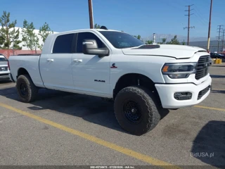 RAM RAM 2500 LARAMIE CREW CAB 4X4 6'4 BOX
