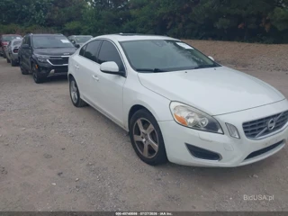 VOLVO VOLVO S60 T5/T5 W/MOONROOF