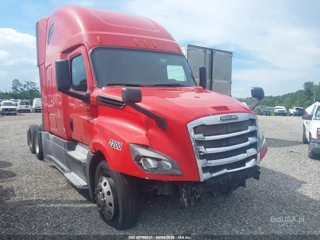 FREIGHTLINER FREIGHTLINER NEW CASCADIA 126