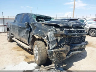 CHEVROLET CHEVROLET SILVERADO 2500HD 4WD  STANDARD BED CUSTOM