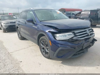 VOLKSWAGEN VOLKSWAGEN TIGUAN 2.0T SE