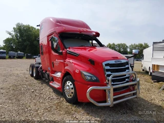 FREIGHTLINER FREIGHTLINER NEW CASCADIA 126
