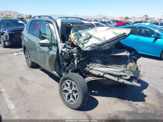 SUBARU SUBARU FORESTER PREMIUM