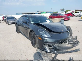 PORSCHE PORSCHE PANAMERA 4S
