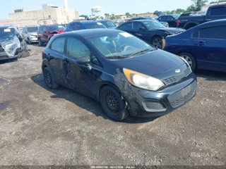 KIA KIA RIO5 LX