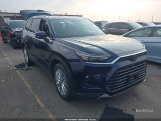 TOYOTA TOYOTA GRAND HIGHLANDER PLATINUM