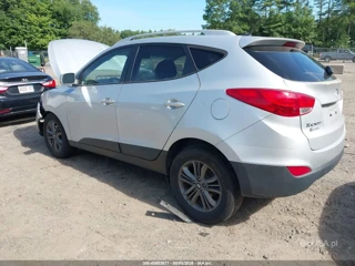 HYUNDAI HYUNDAI TUCSON SE