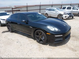 PORSCHE PORSCHE PANAMERA 4