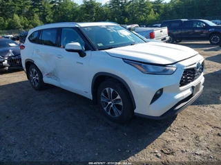 TOYOTA TOYOTA HIGHLANDER HYBRID XLE