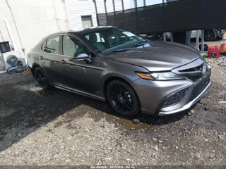 TOYOTA TOYOTA CAMRY HYBRID XSE