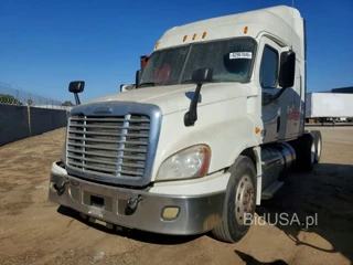 FREIGHTLINER CASCADIA