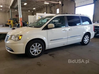 CHRYSLER TOWN & COUNTRY TOURING
