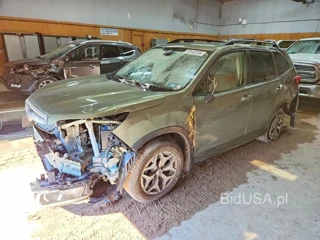 SUBARU FORESTER PREMIUM