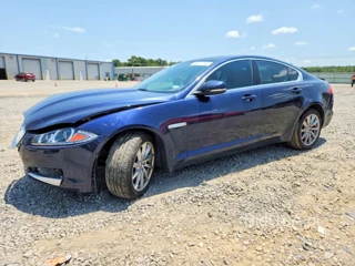 JAGUAR XF 2.0T PREMIUM