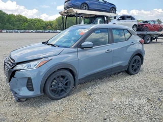 NISSAN KICKS SV