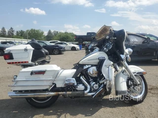 HARLEY-DAVIDSON FLHTCU ULTRA CLASSIC ELECTRA GLIDE