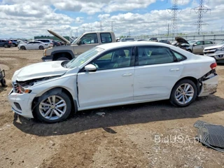 VOLKSWAGEN PASSAT S