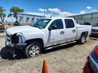 CHEVROLET SILVERADO C1500 LT