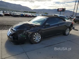 CHRYSLER 200 TOURING