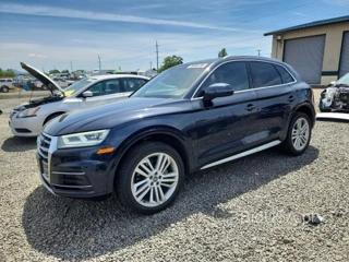 AUDI Q5 PREMIUM PLUS