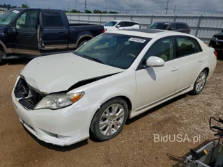 TOYOTA AVALON BASE