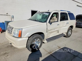 CADILLAC ESCALADE LUXURY