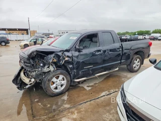 TOYOTA TUNDRA