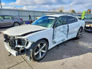 DODGE CHARGER SXT