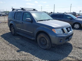 NISSAN NISSAN PATHFINDER SILVER