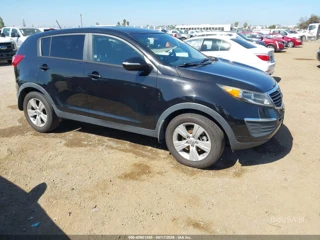 KIA KIA SPORTAGE LX