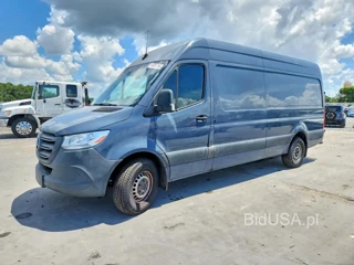 MERCEDES-BENZ SPRINTER 2500/3500